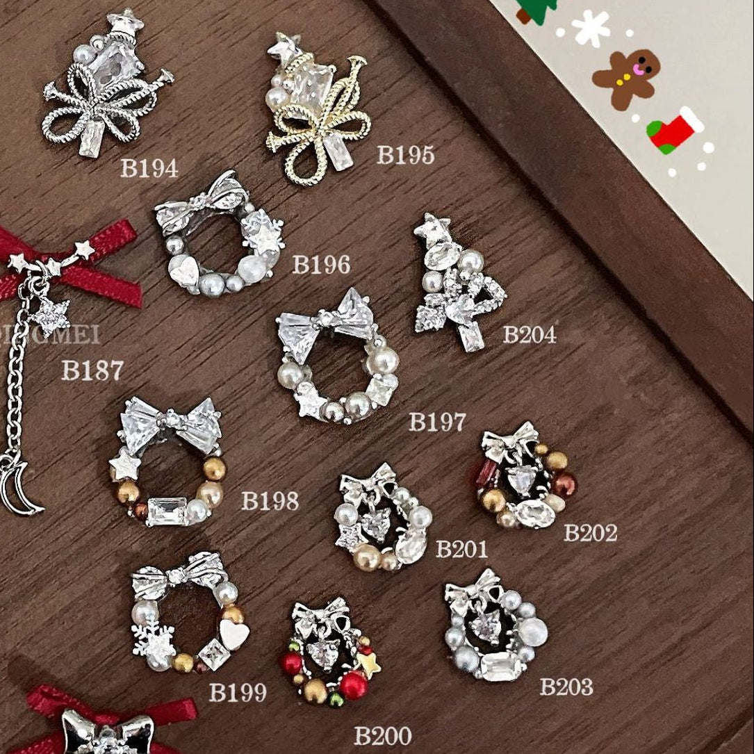 Christmas Ornament Nail Charm Decoration 2pcs