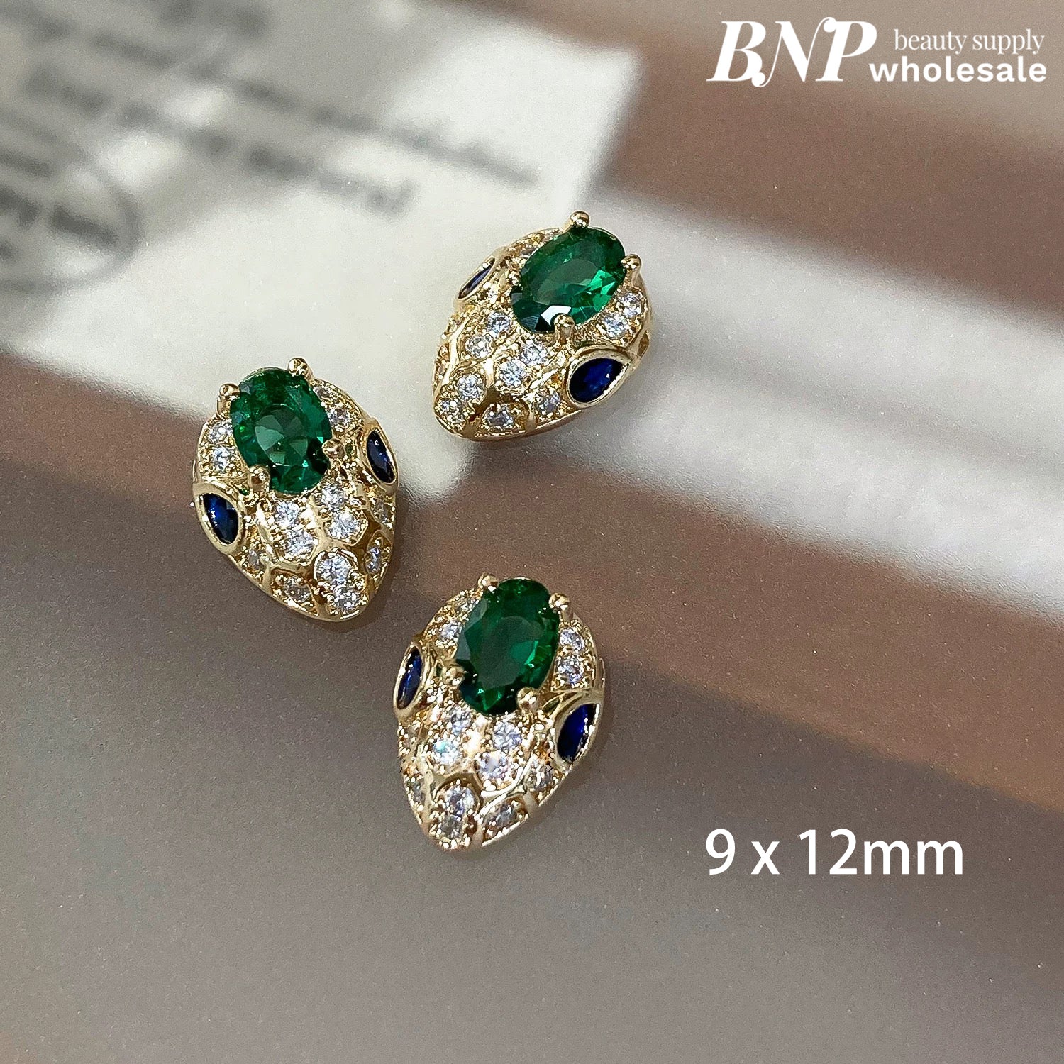 Snake diamond decors