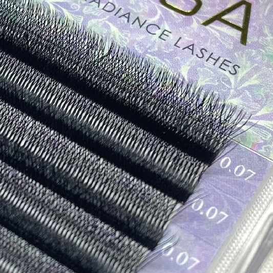 Jovisa 5D Feathered Radiance Lashes | Premade