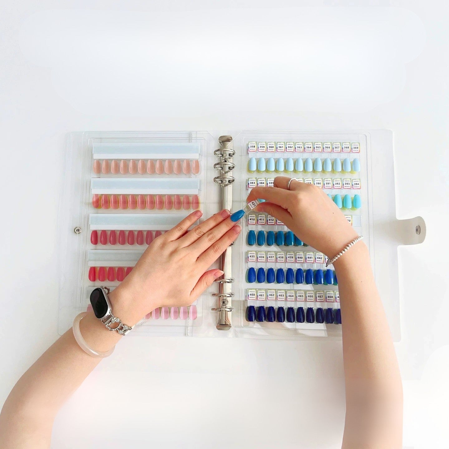 Magnet Blank Nail Organizer Storage for Manicurist, Professional Nail Color Chart Display Book Sample for Gel Polish Nails (120/180)