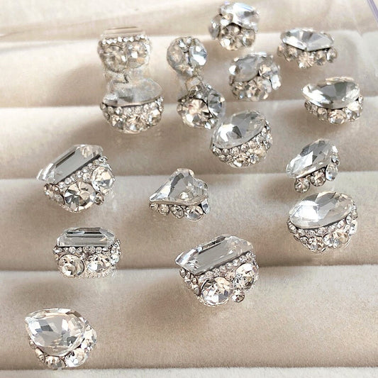 Pre-made Diamond Rhinestone Cluster Nail Decoration 2pcs