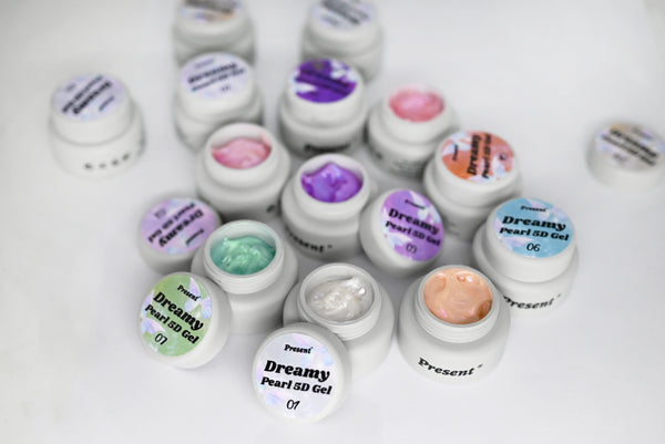 Present Dreamy Pearl 5D Mold Gel