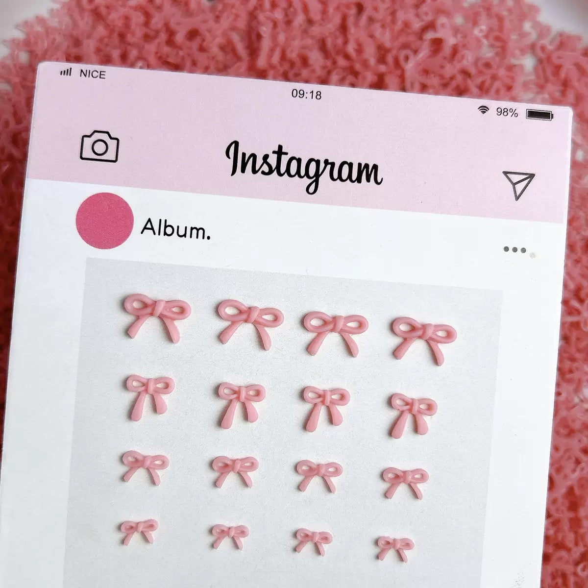 Nail decor bow tie (Metal/Plastic)