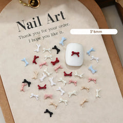 Nail decor bow tie (Metal/Plastic)