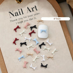 Nail decor bow tie (Metal/Plastic)