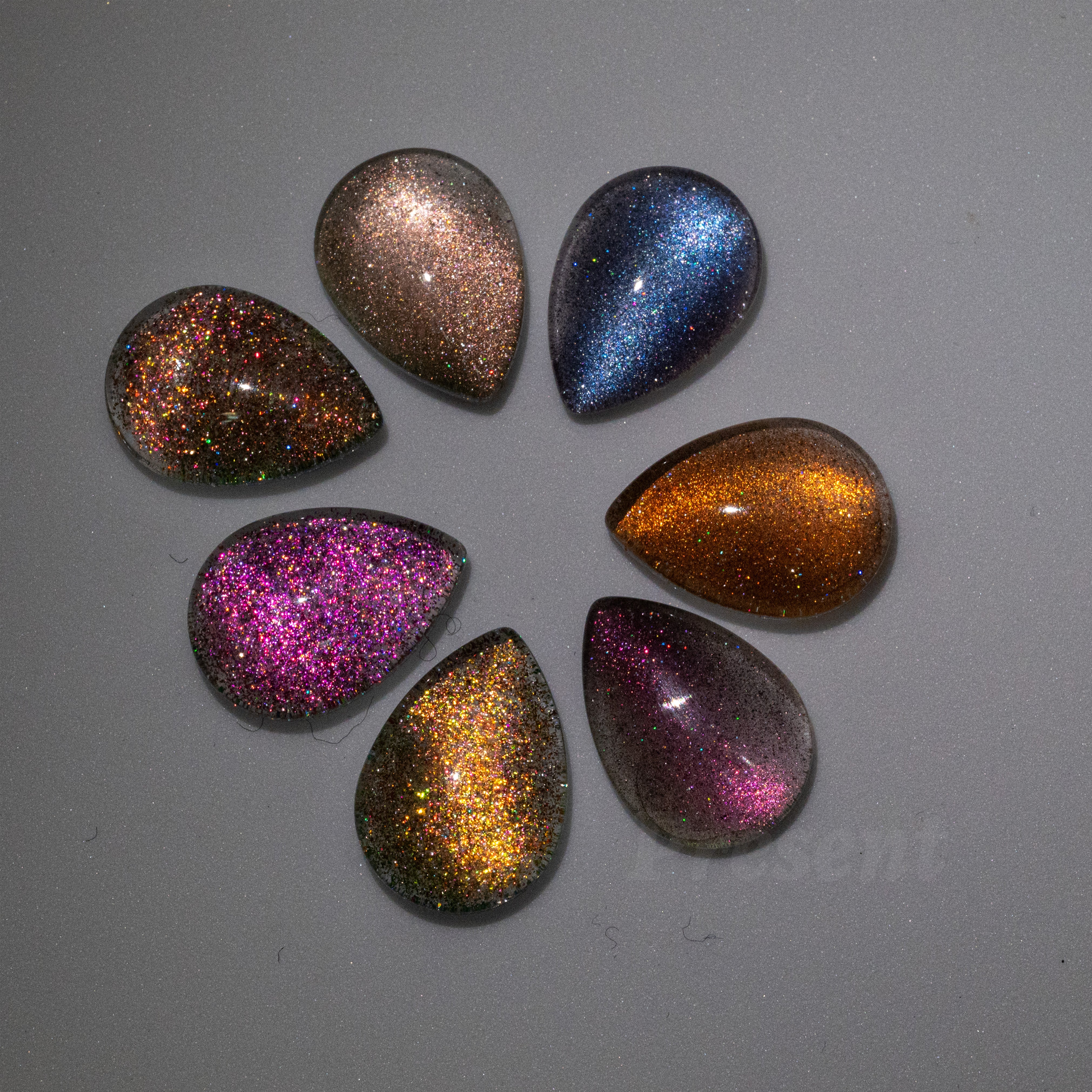 [Present] Reflect Cat eye Collection